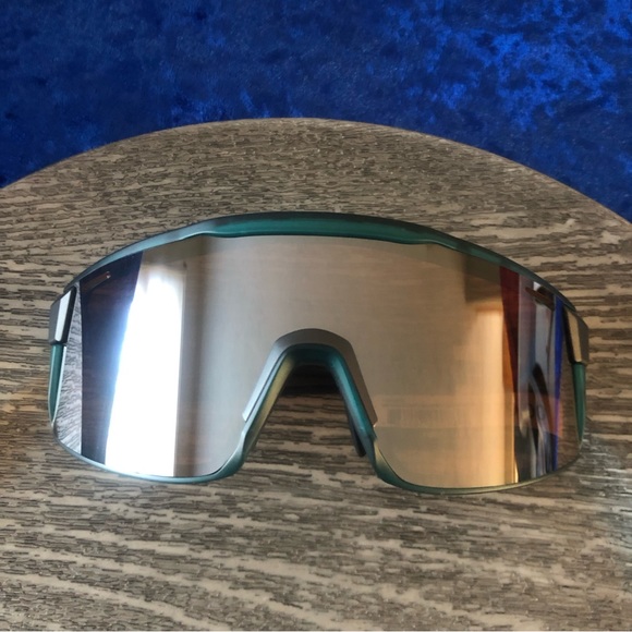 Turquoise Frame Optic Nerve Sunglasses - Picture 6 of 14